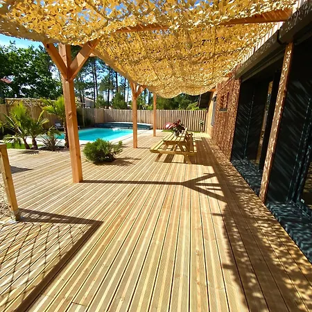 Pins&spa Piscine Jacuzzi Petanque Ping-pong *