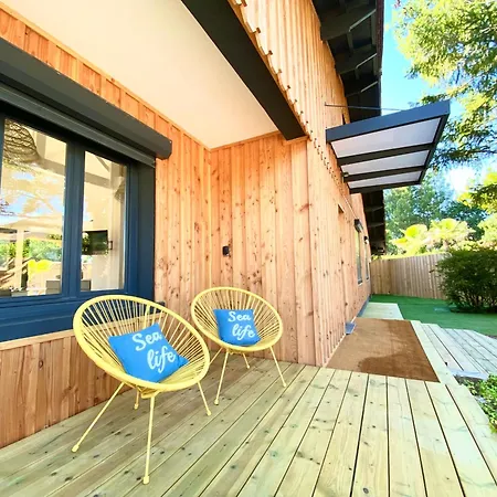Pins&spa Piscine Jacuzzi Petanque Ping-pong Villa *